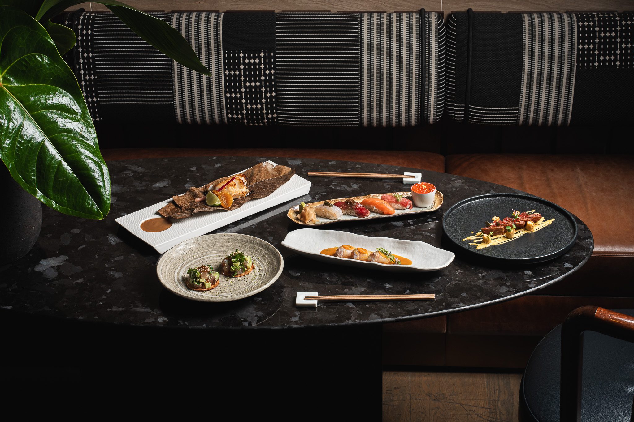 25 04 22 Nobu by Alex Froloff Tamano Redes 256